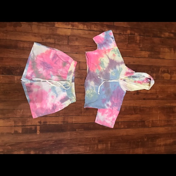 Summer Set - Picture 2 of 2